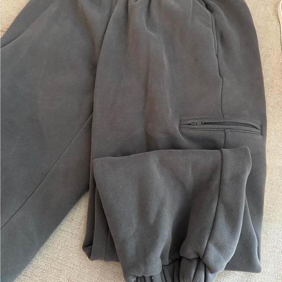 Comfort Airplane Mode Travel Sweatpants and Hoodie in Steel Grey - Picture 7 of 10